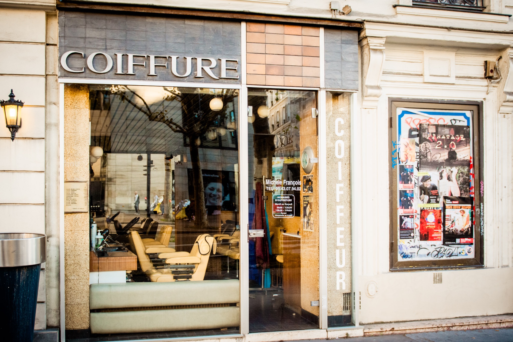 Salon de Coiffure, boulevard Diderot, Paris 12