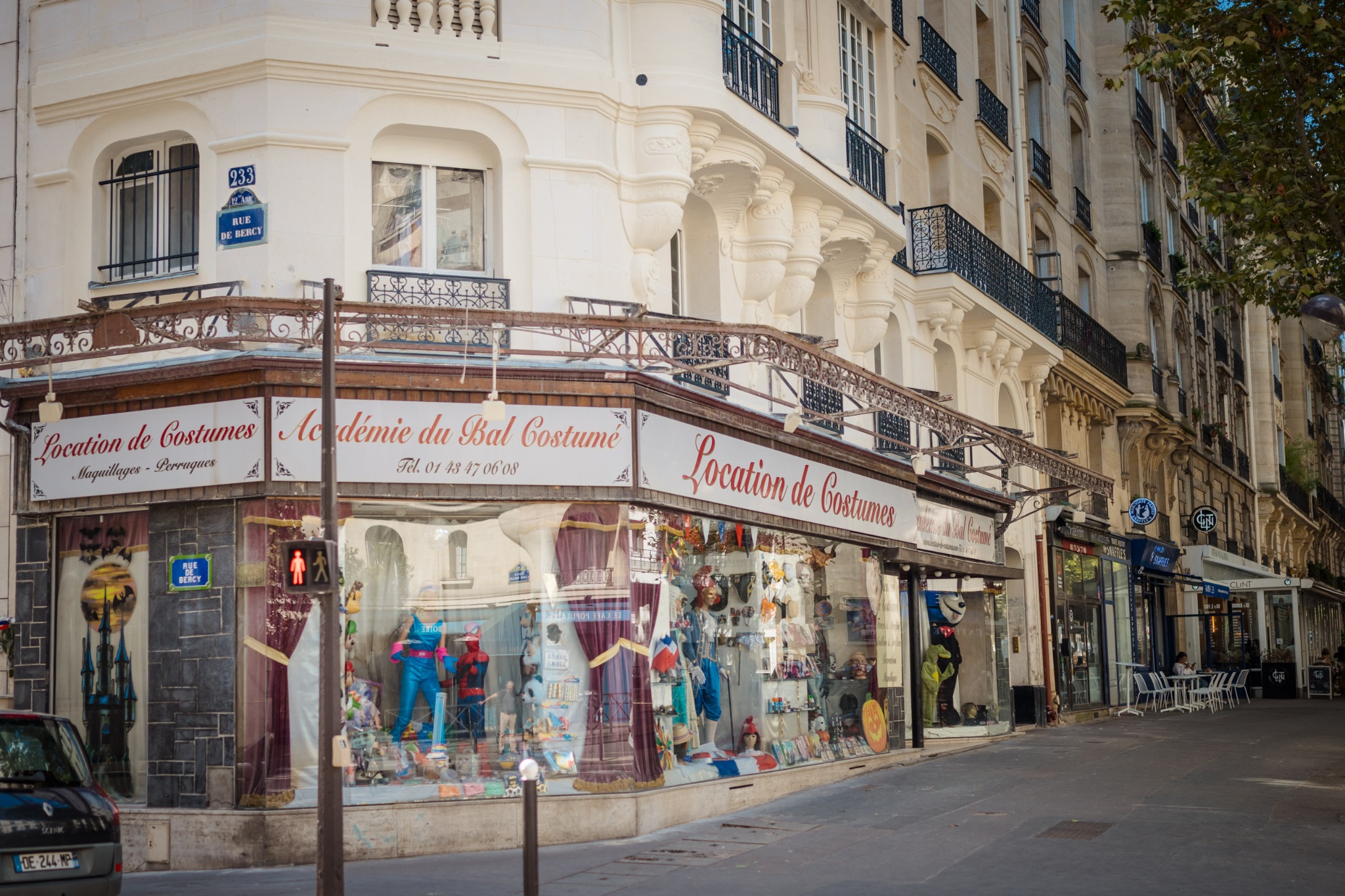 Académie du Bal Costumé, Paris 12