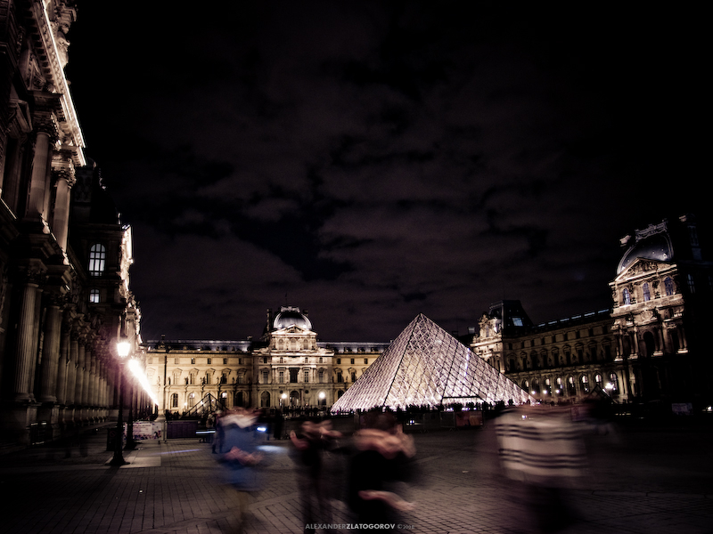 Palais Royal, Pyramide du Louvre, Paris
