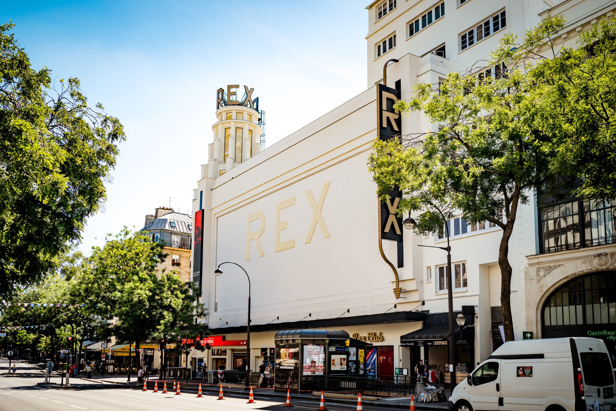 Le Grand Rex Theater, Paris 2