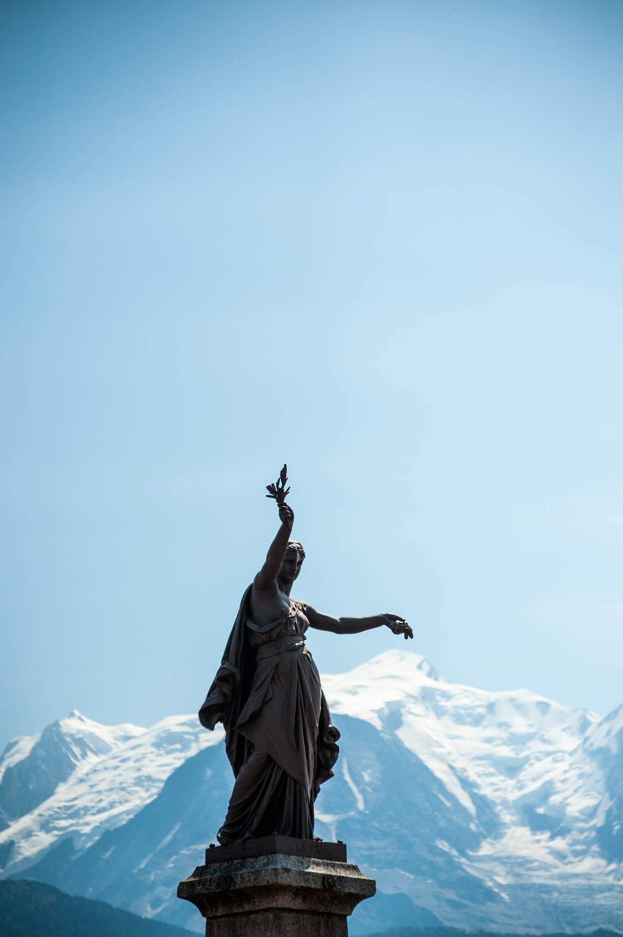 La Fontaine de la Paix , Sallanches, Mont-Blanc